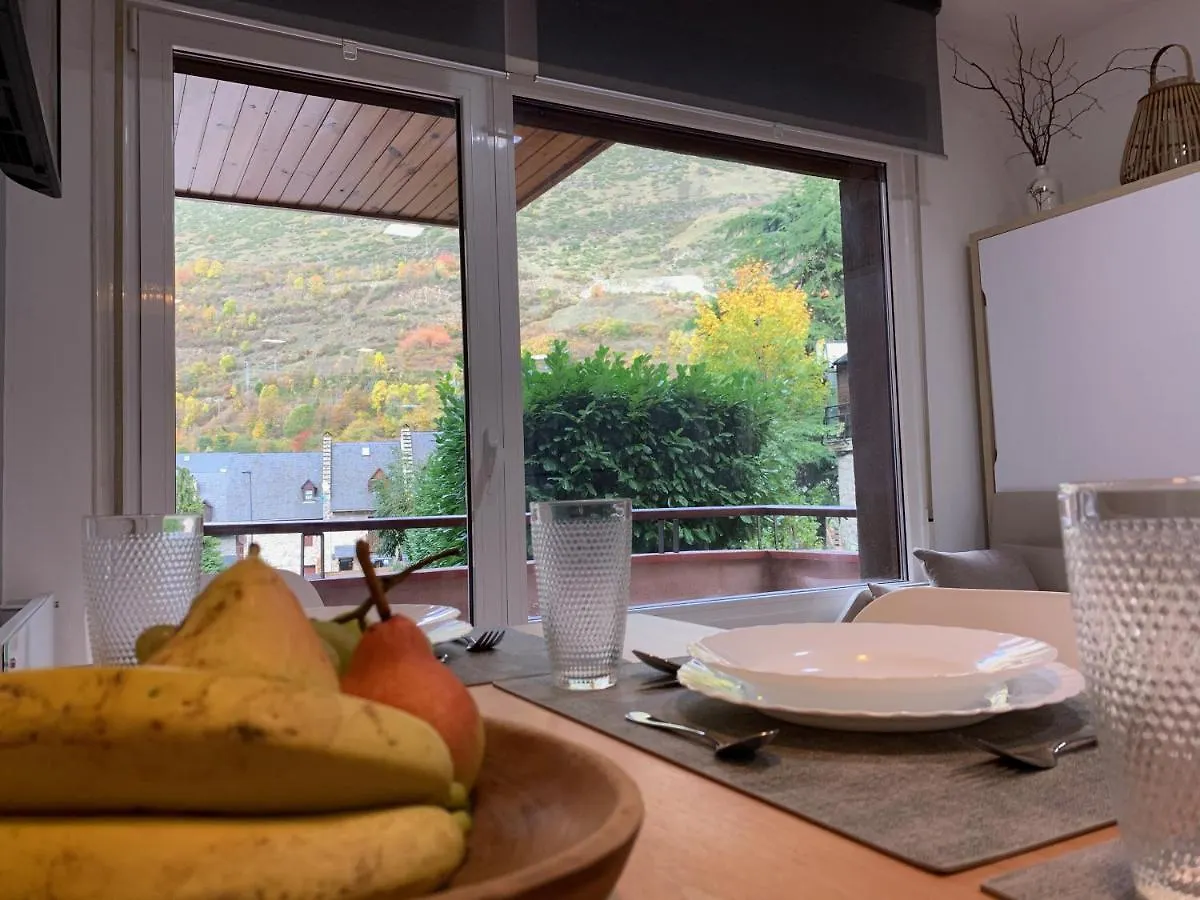 Apartament Reformat I Acollidor A Vielha, Ben Ubicat Betren 0*,  Spain